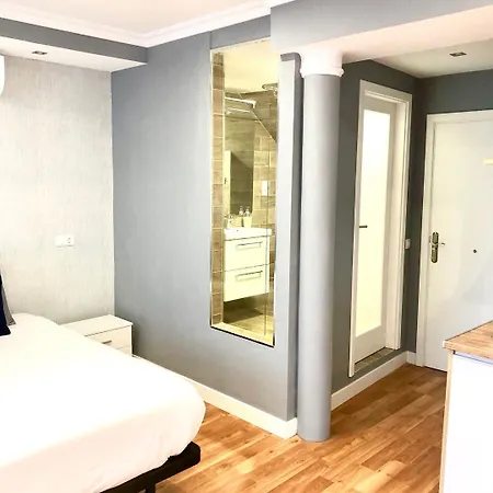 Miami Suites Apartment *