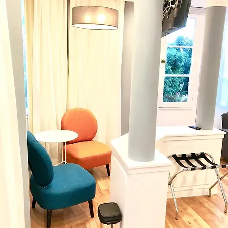 Miami Suites *
